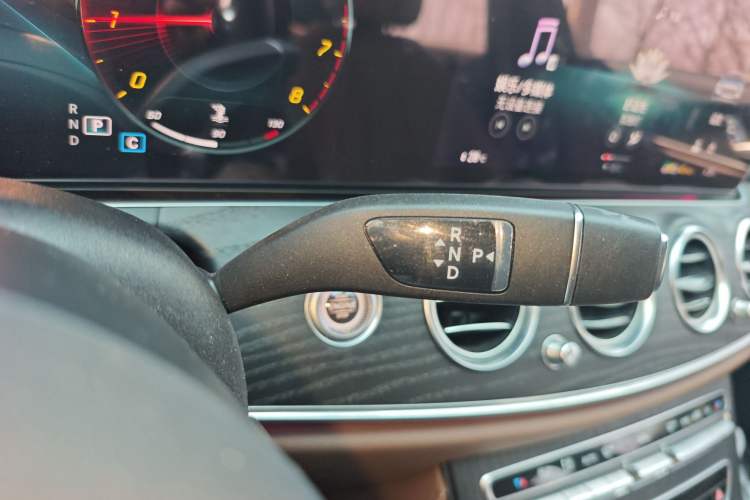 Used Mercedes-Benz E-Class 2021 Facelift E 260 L Sport Edition
