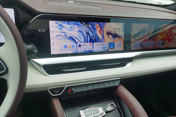 Used Geely Auto Monjaro L 2024 2.0TD High-Power Automatic Two-Wheel Drive Yunqi Version Audio And AC Panel