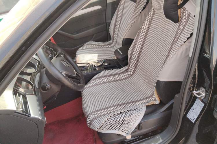 Used Volkswagen Magotan 2018 330TSI DSG Advanced Model