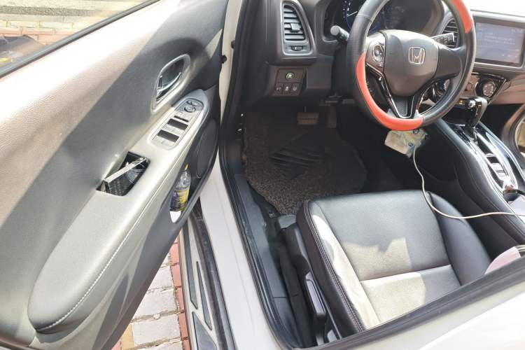 Used Honda Vezel 2019 1.5L CVT Pioneer Edition China VI
