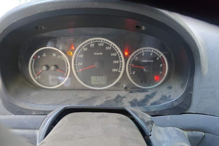 Used Foton Scenic 2014 2.0L Express Standard Long-Wheelbase Low-Roof 4Q20M
