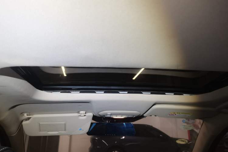 Used Ford Escort 2015 1.5L Automatic Fashion Model