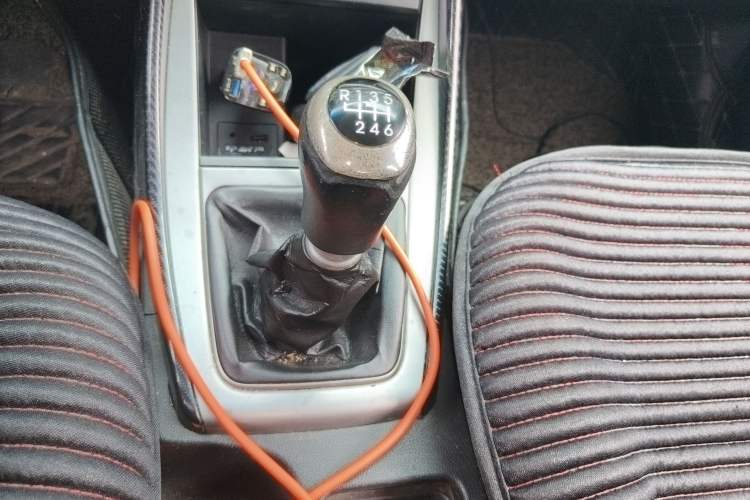 Used Hyundai Elantra (5th Generation / Langdong) 2012 1.6L Manual Fashion Edition
