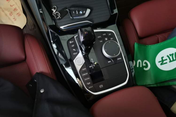 Used BMW X3 2023 Restyled xDrive30i Leading Edition M Night Sky Package Gear Lever