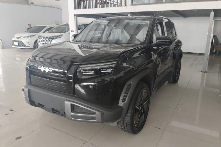 Used Formula Leopard Titanium 3 2025 501 km All-Wheel Drive Intelligent Driving Max Edition