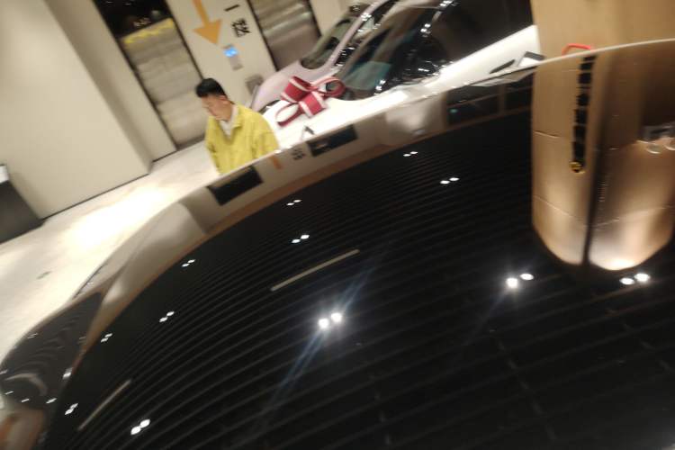 Used IM LS6 2025 Lingxi Intelligent Driving Edition Roof