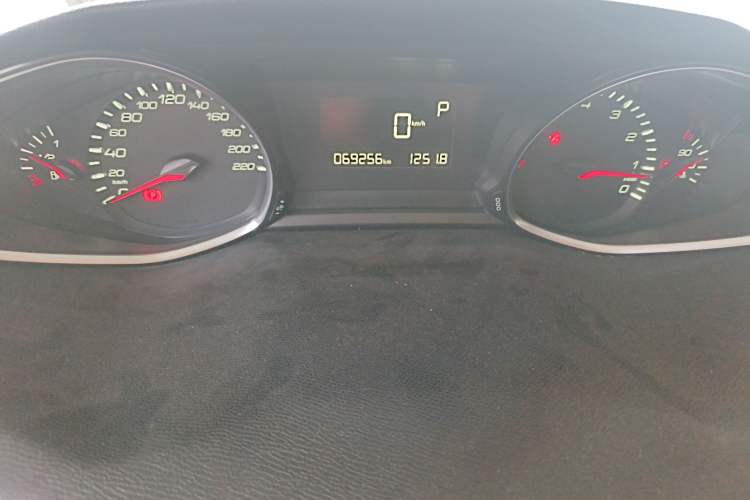 Used Peugeot 308S 2015 1.2T Automatic Jingchi Edition
