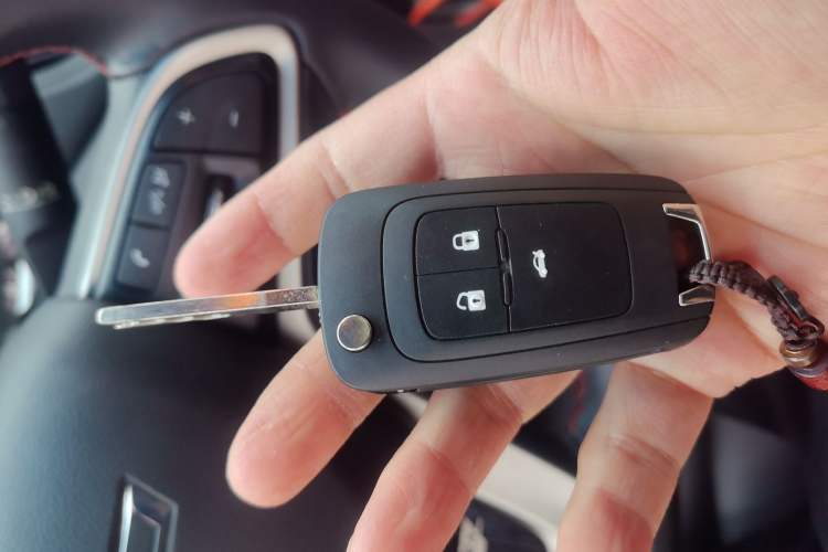 Used Chevrolet Monza 2020 Light Hybrid RS 330T Automatic Comfort Edition