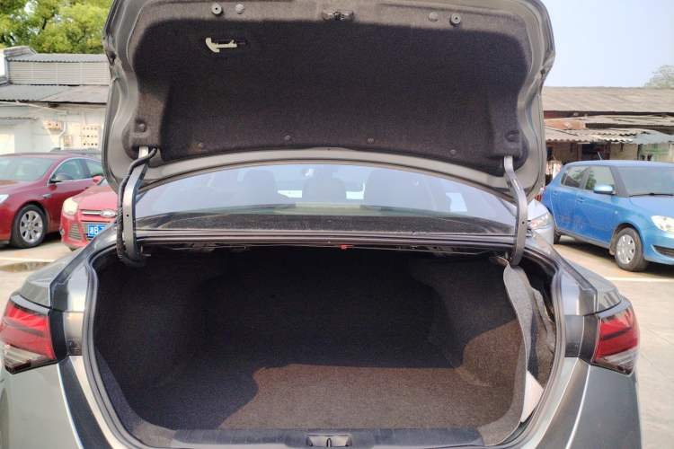 Used Nissan Sylphy 2022 1.6L XL CVT Enjoyment Edition Trunk