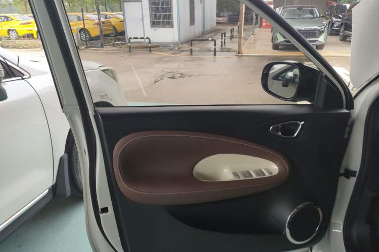 Used Wuling Bingo 2023 333 km Lingxi Connected+ Version