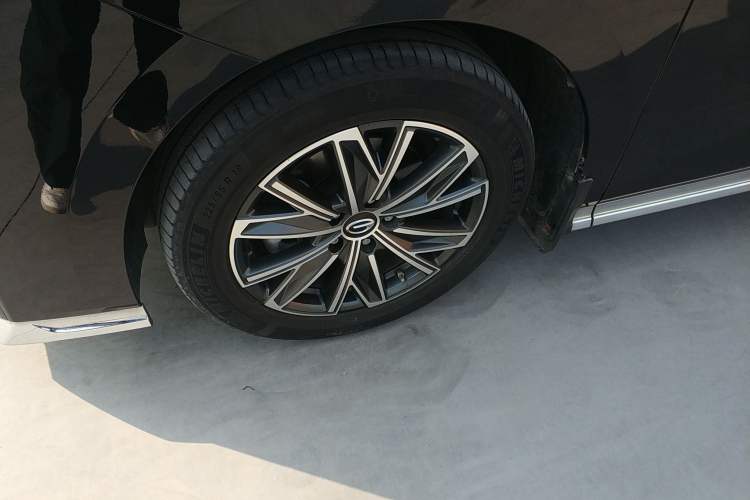 Used GAC Trumpchi M8 2024 Master Series 400T Ultimate Edition Exterior 4