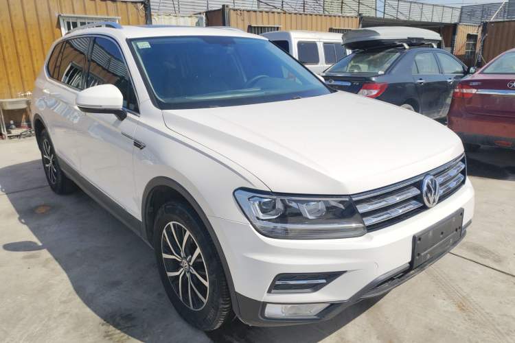 Used Volkswagen Tiguan L 2018 Facelift 330TSI Automatic Two-Wheel Drive Luxury Edition
