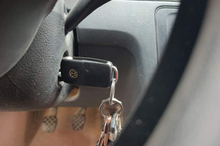 Used Volkswagen Santana 2016 1.6L Manual Fashion Edition
