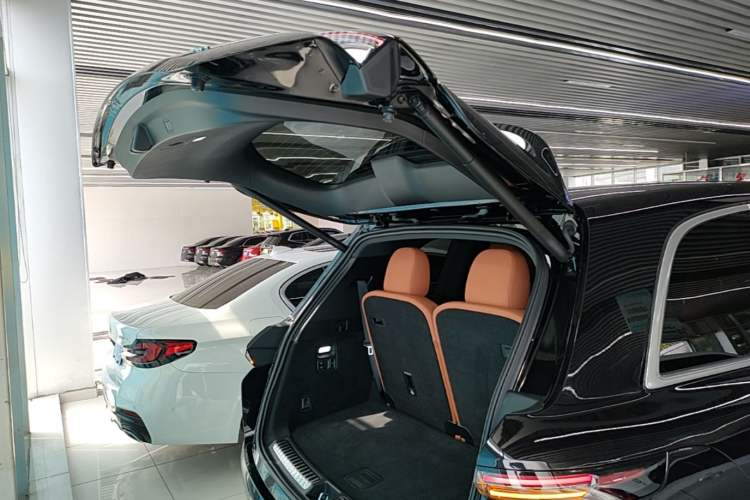 Used Li Auto L8 2024 Ultra Model Trunk