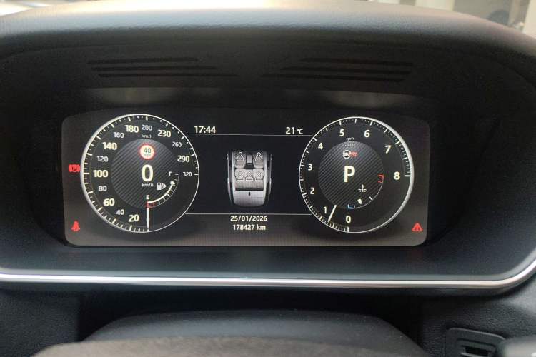 Used Land Rover Range Rover Sport 2017 3.0 SC V6 SE
