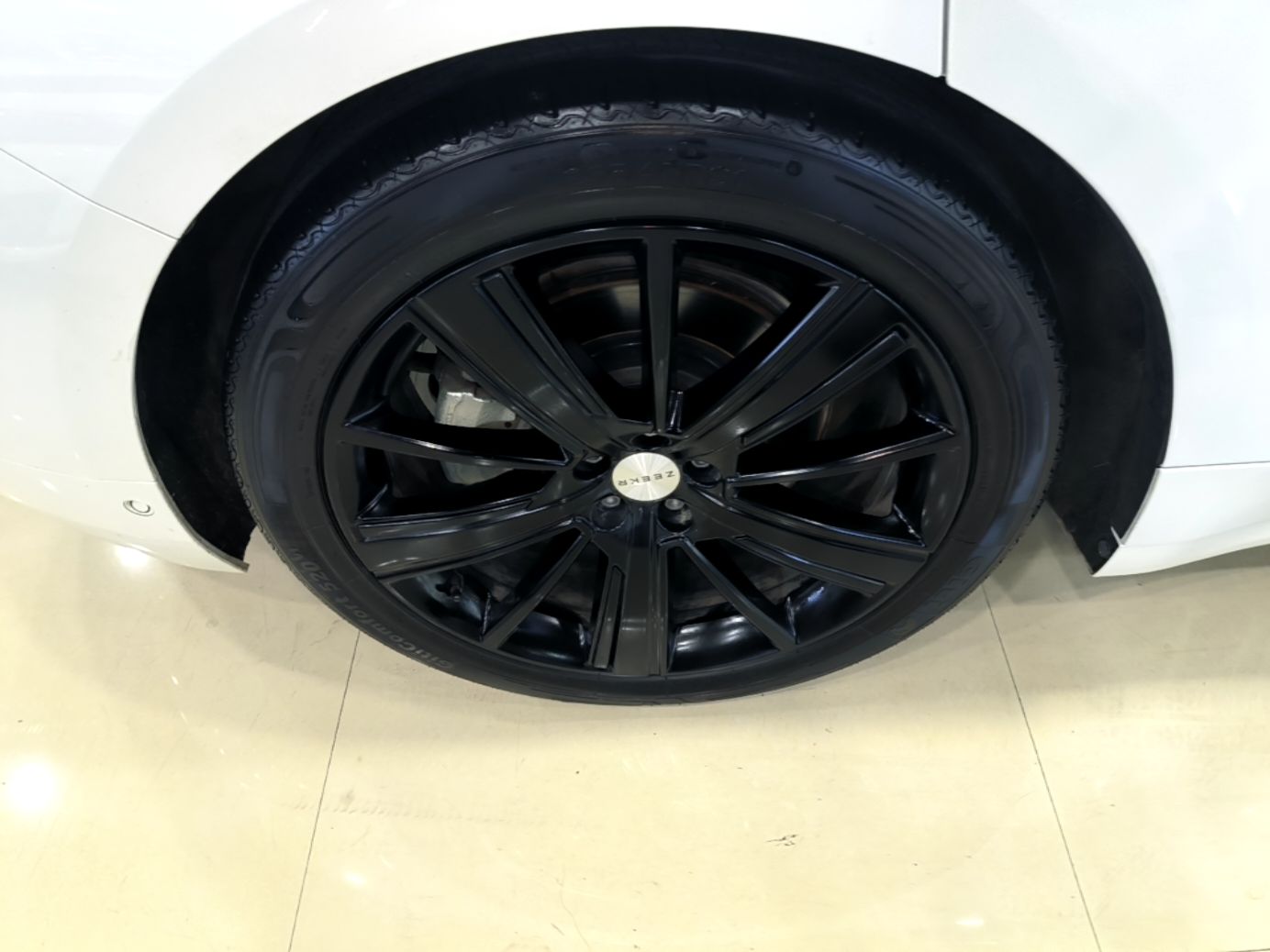 Zeekr 001 2023 WE Edition 100 kWh — снимка 11