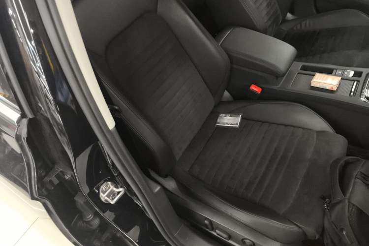 Used Volkswagen Magotan 2017 330TSI DSG Luxury Model