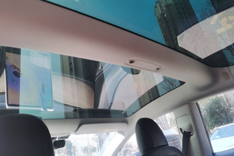 Used Tesla Model 3 2019 Long-Range Rear-Wheel-Drive Version