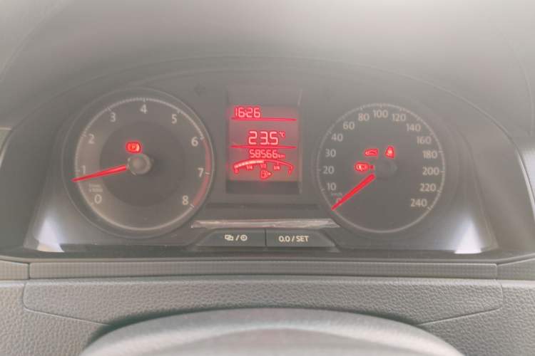 Used Volkswagen Santana 2016 1.4L Manual Fashion Edition Instrument Cluster