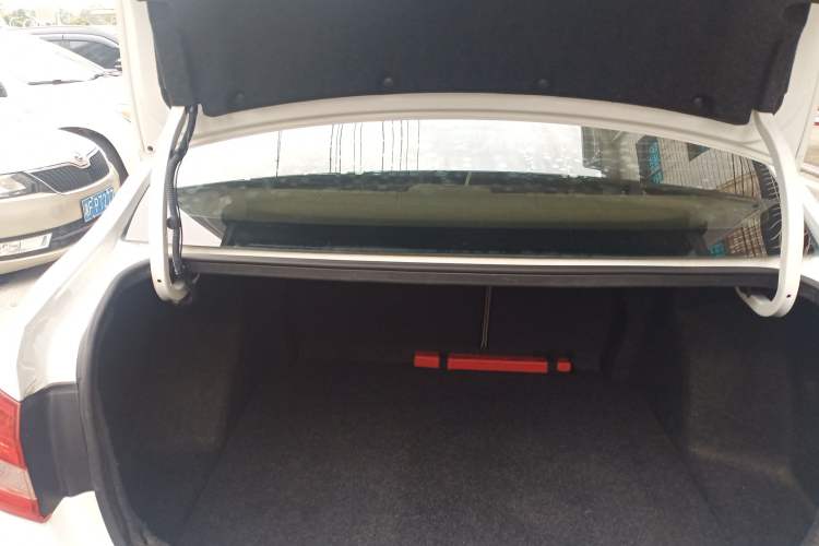 Used Buick GT 2017 15N Automatic Elite Version Trunk