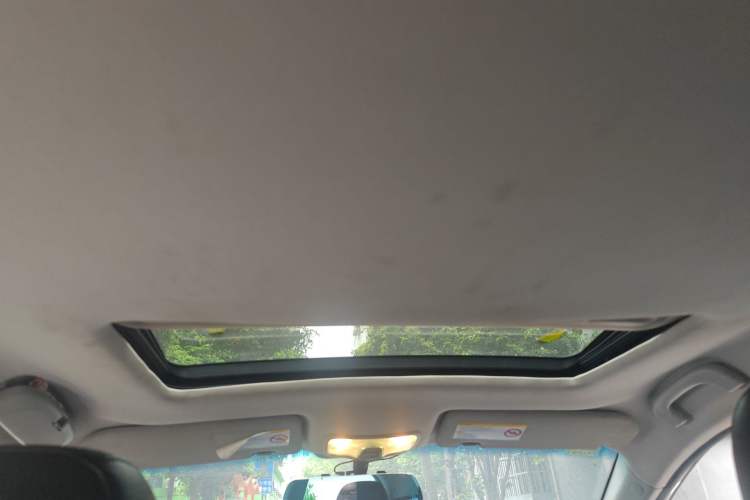 Used Roewe 350 2012 1.5L Automatic Smart Value Edition Headliner