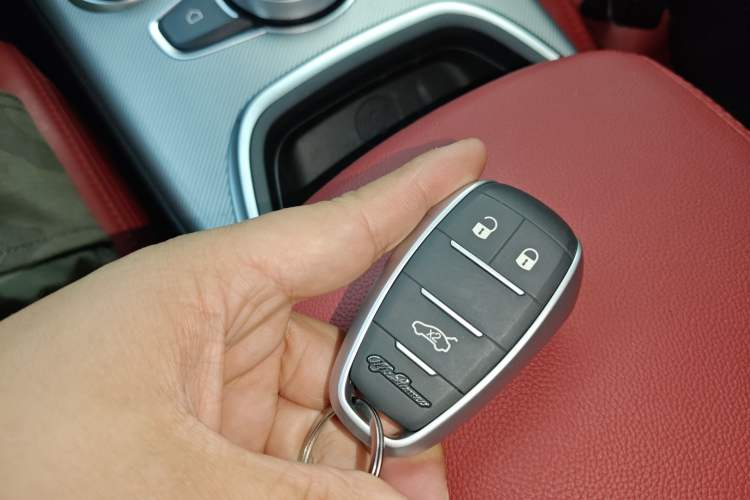 Used Alfa Romeo Giulia 2023 2.0T 280HP Track Edition