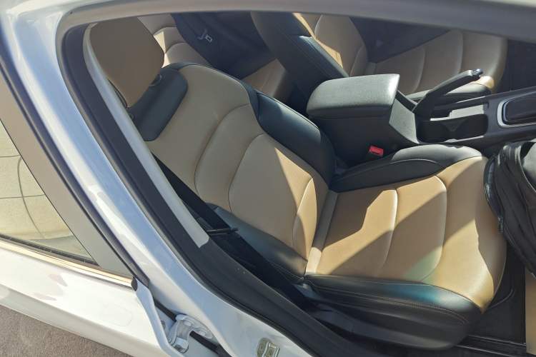 Used Chevrolet Monza 2022 320 Automatic Enjoyment Sunroof Version
