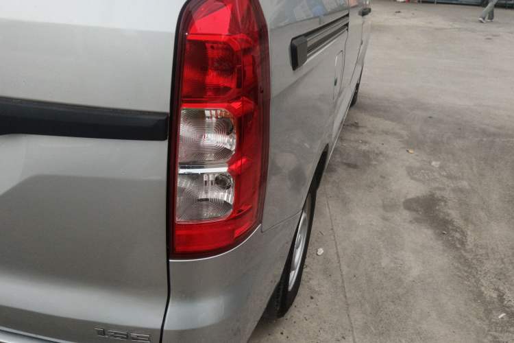 Used Wuling Hongguang V 2021 1.5L Jingqu Version LAR
