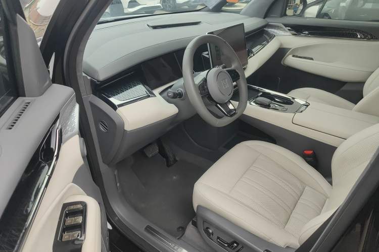 Used Zeekr 009 2022 WE Edition Driver Seat