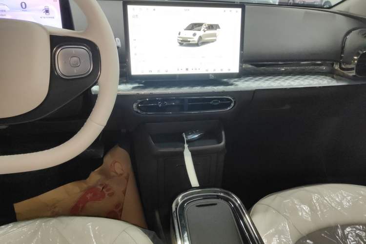 Used JAC Yiwei 3 2024 Beloved Edition 330km Air+
