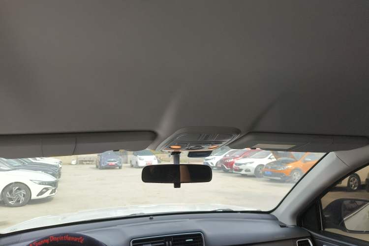 Used Haval M6 2018 Revised Version 1.5T DCT Two-Wheel Drive Urban Style
