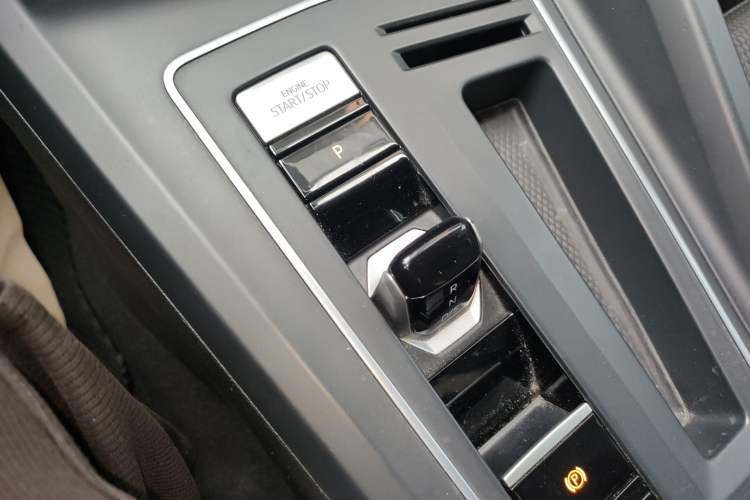 Used Volkswagen Golf 2023 200TSI DSG