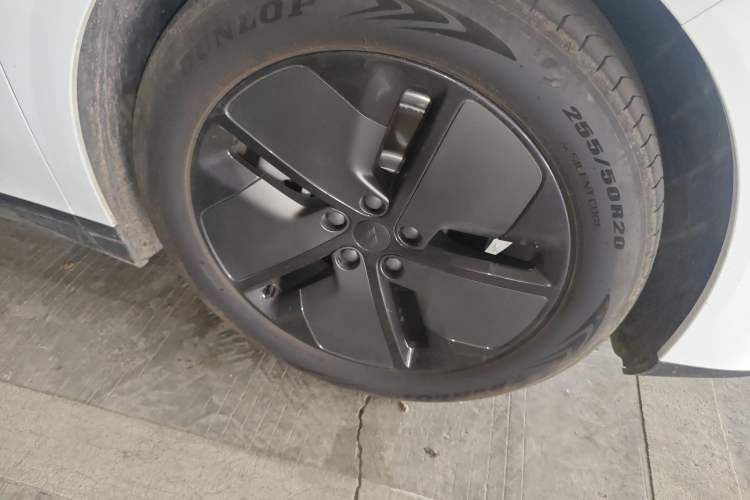 Used Li Auto Li Auto i6 2025 Model Two-Wheel-Drive Standard Type