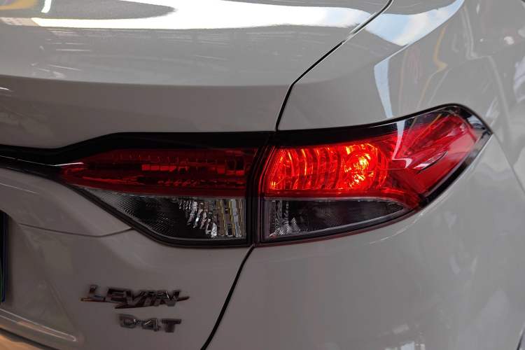 Used Toyota Levin 2022 185T CVT Luxury Edition Exterior 3