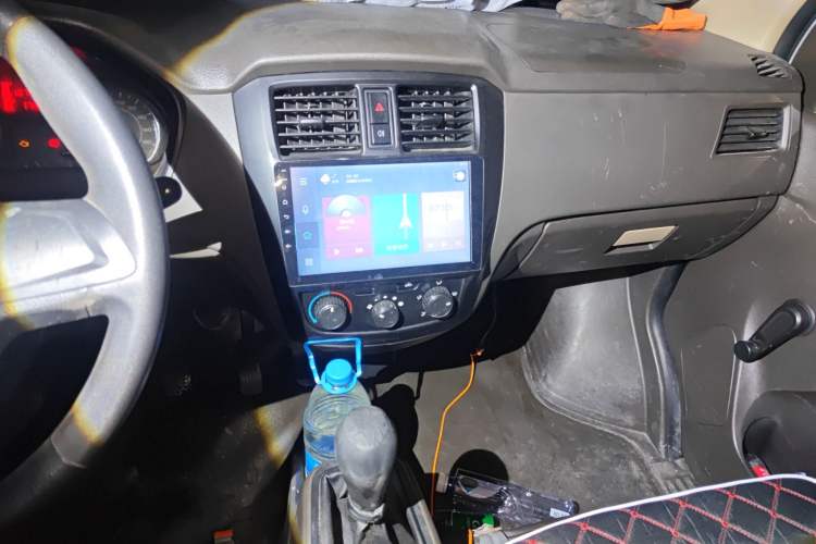 Used Wuling Rongguang 2014 1.2L S Base Model Audio And AC Panel