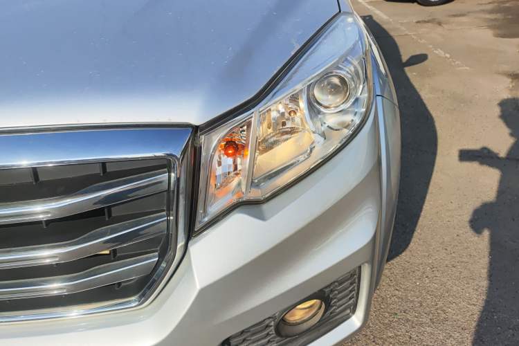 Used Great Wall Wingle 6 2017 2.4L Gasoline Two-Wheel Drive Elite Version 4G69
