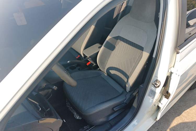 Used Volkswagen Lavida 2023 New Sharp 1.5L Automatic Excellent New Edition