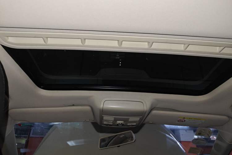 Used Volkswagen Sagitar 2015 1.6L Automatic Comfort Model