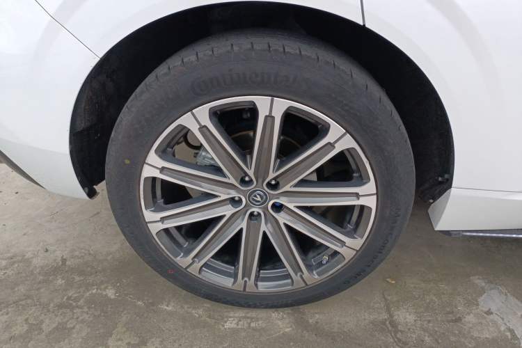 Used CHANGAN UNI-K 2021 2.0T All-Wheel Drive Prestige Version
