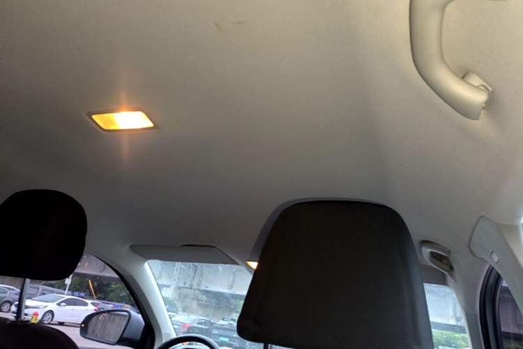 Used Jetta VS5 2020 280TSI Automatic "Thirty and Standing Tall" Edition
