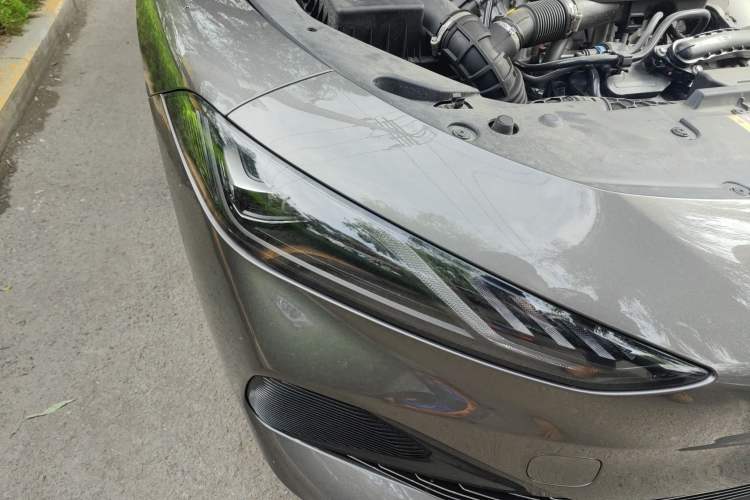 Used Roewe D7 2023 DMH 125km Excellence Edition
