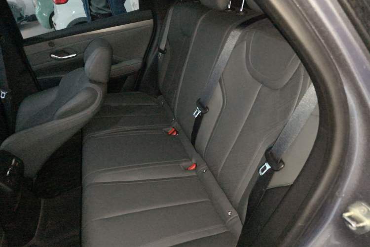 Used BYD Qin PLUS 2025 DM-i Smart Drive 55KM Leading Model Left Rear Seat