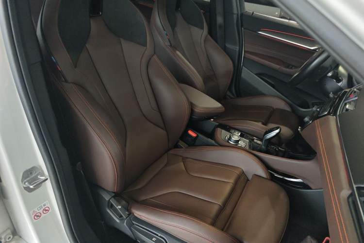 Used BMW X2 2021 Restyled sDrive25i Sharp Edition Right Front Seat