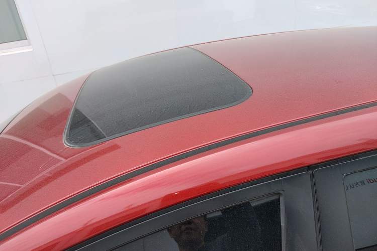 Used Nissan Tiida 2021 1.6L CVT Smart Drive Edition Roof