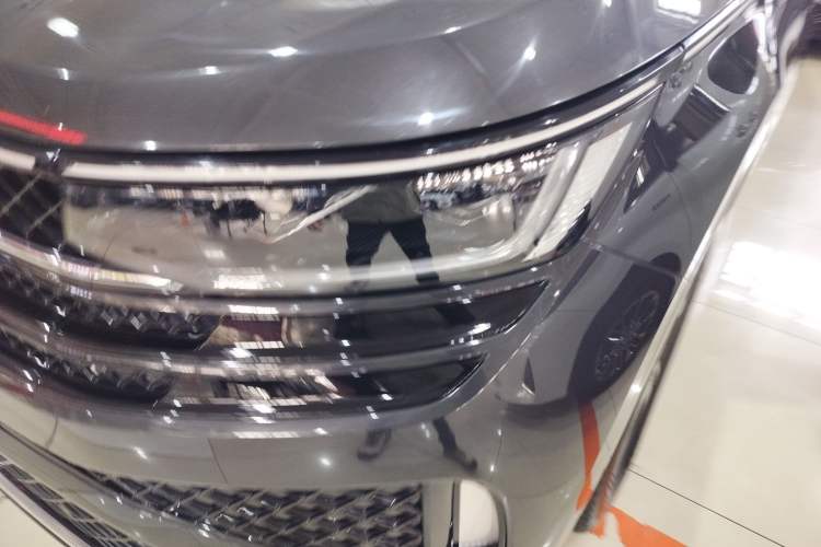 Used Volkswagen Tavendor 2023 380TSI Four-Wheel Drive R-Line Cruise Edition