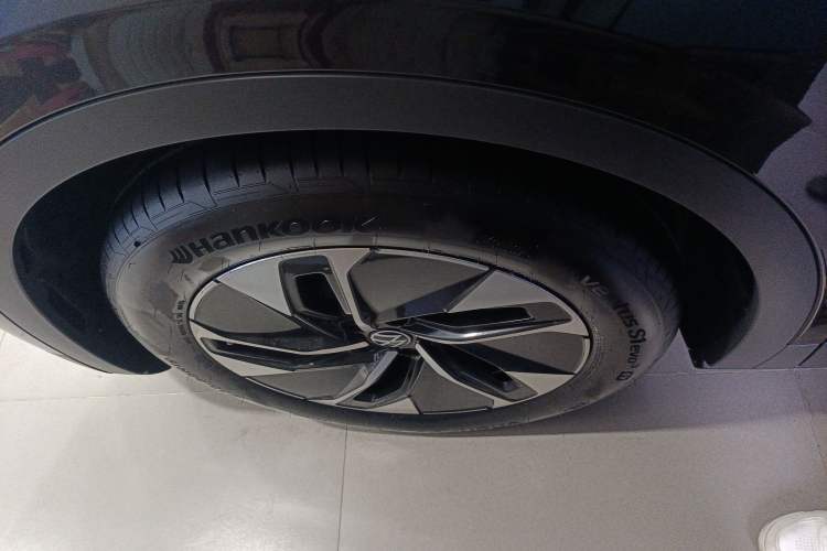 Used Volkswagen ID.4 CROZZ 2025 Pure Edition