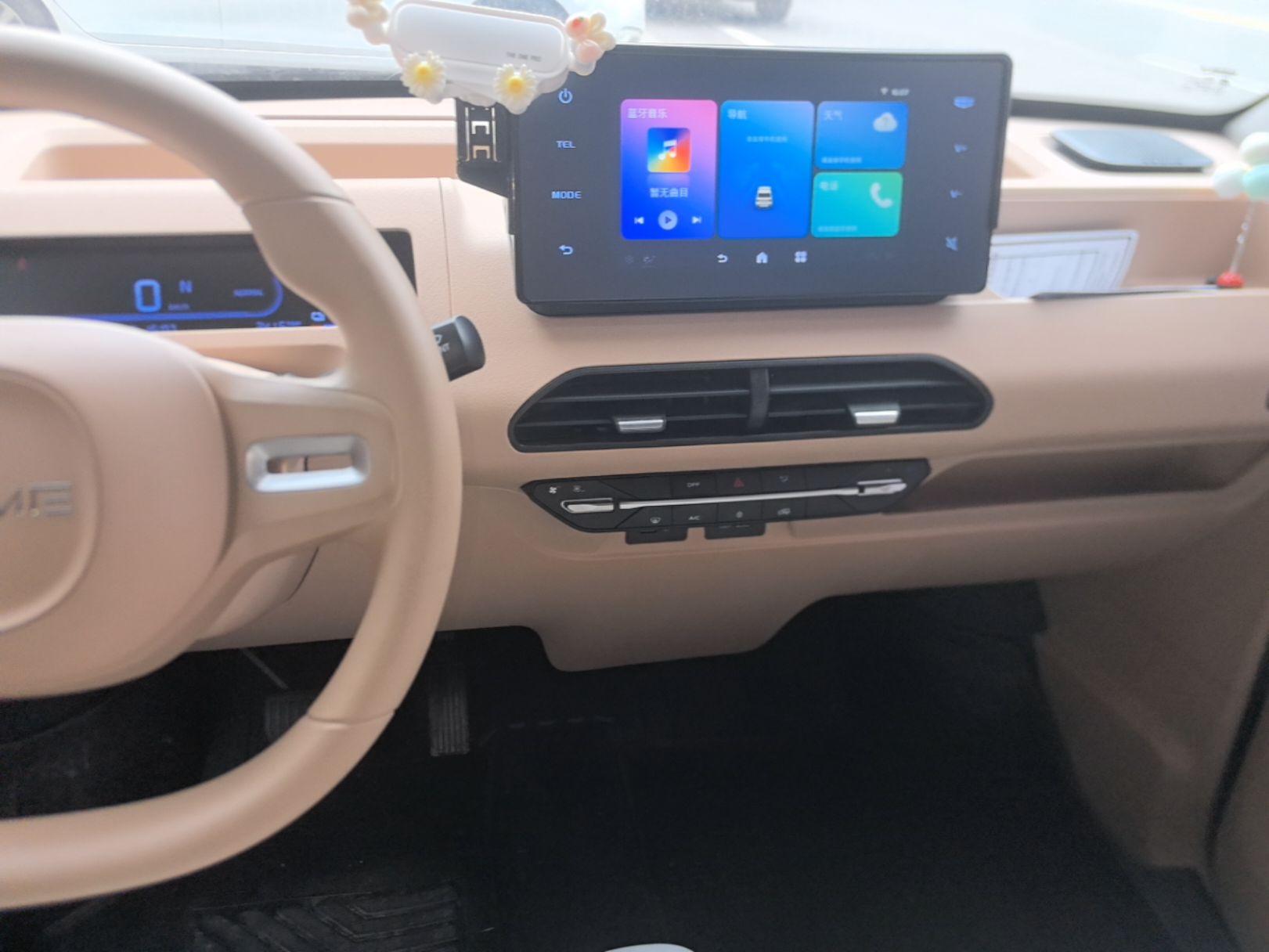 Geely Galaxy Panda 2024 Panda Mini 200km Endurance Bear — снимка 15
