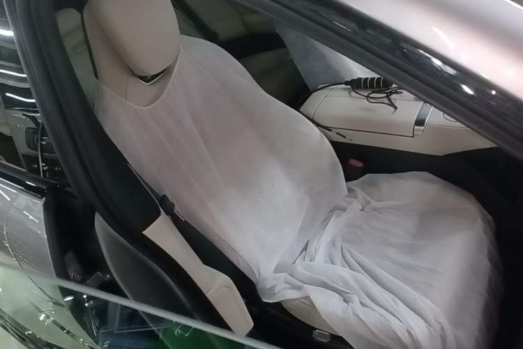 Used Xiaomi Auto YU7 2025 Ultra-Long Range Rear-Wheel Drive Version
