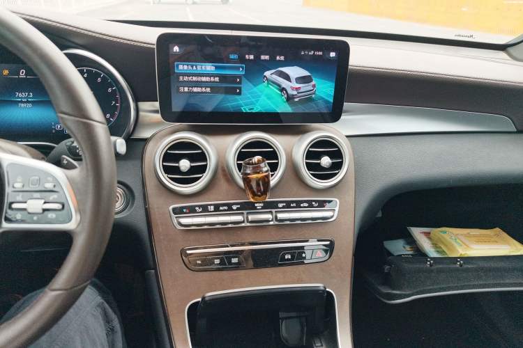 Used Mercedes-Benz GLC 2022 Second Facelift GLC 260 L 4MATIC Luxury Edition