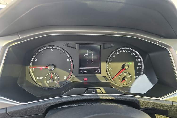 Used Volkswagen T-ROC 2022 280TSI DSG Two-Wheel Drive Elite PLUS